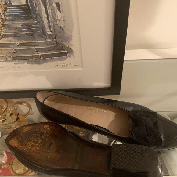 Classic Ferragamo flats - Picture 3 of 8